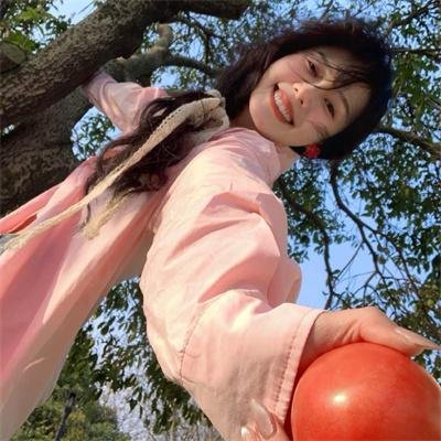 娜姐背后的男人